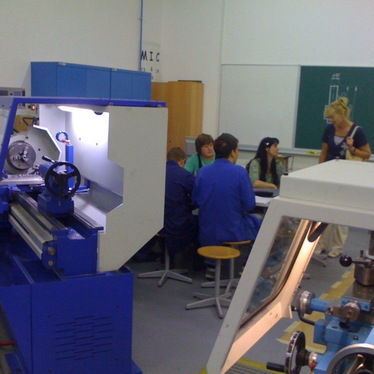 Iðnskólinn í Velenje