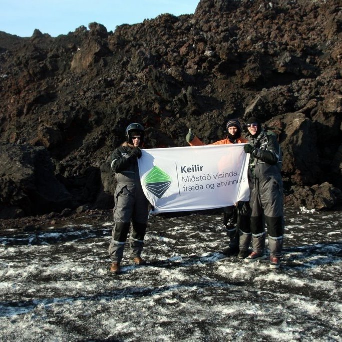 Hjalmar Arnason (Director of Keilir), Kari Karason (Head of Training of Keilir Aviation Academy) and Birgir Mar Bragason (Facilities and Operations Manager) by the edge of the lava flow at
Fimmvorduhals eruption in Iceland
