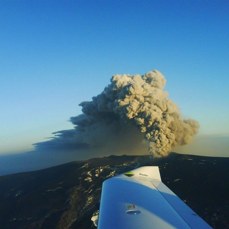 eyjafjallajokull_may_2010-jpg