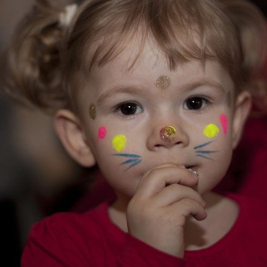 Andlistm&aacute;lun var vins&aelig;l