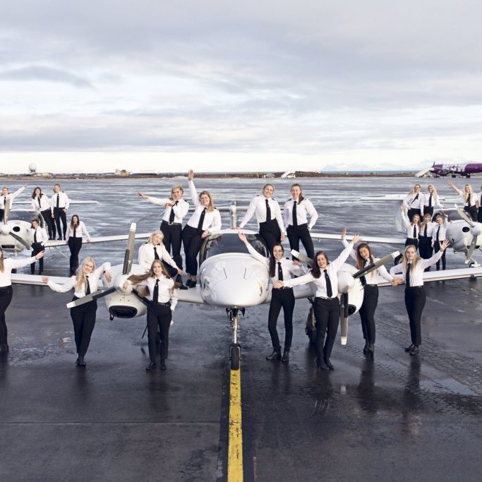 keilir_flugkonur_lowres-2