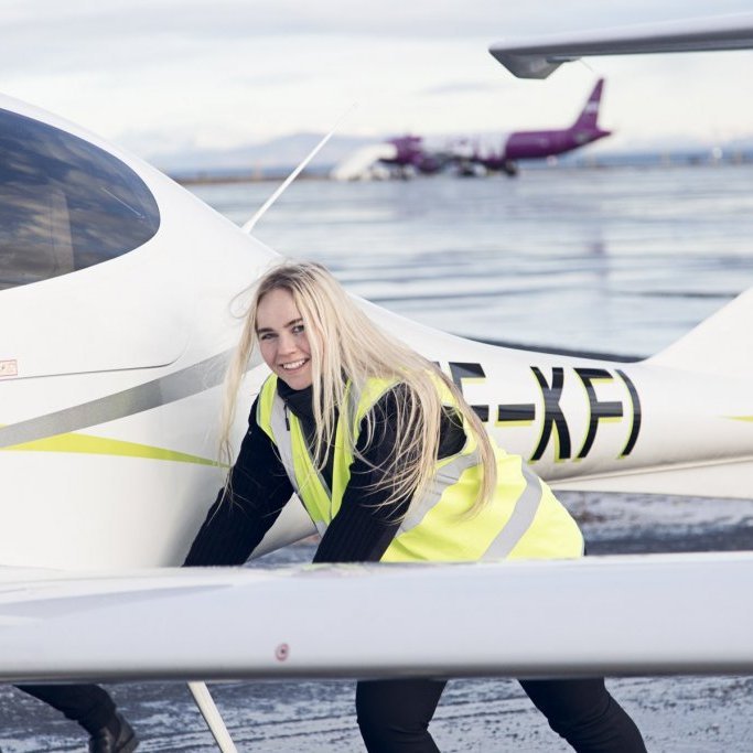 keilir_flugkonur_lowres-20