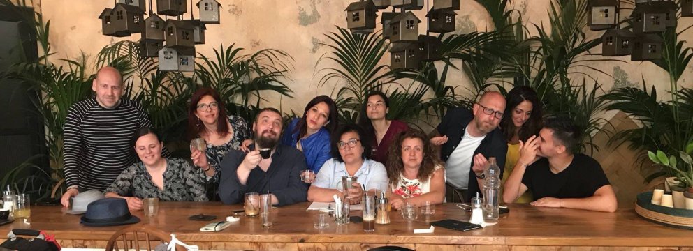 Myndin er af samstarfshópnum á síðasta vinnufundi verkefnisins í Aþenu