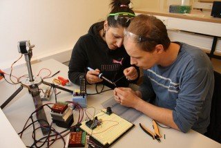 Nemendur í tæknifræðinámi Keilis