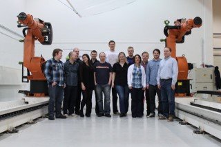 Hluti af útskriftarhóp tæknifræðináms Keilis 2012