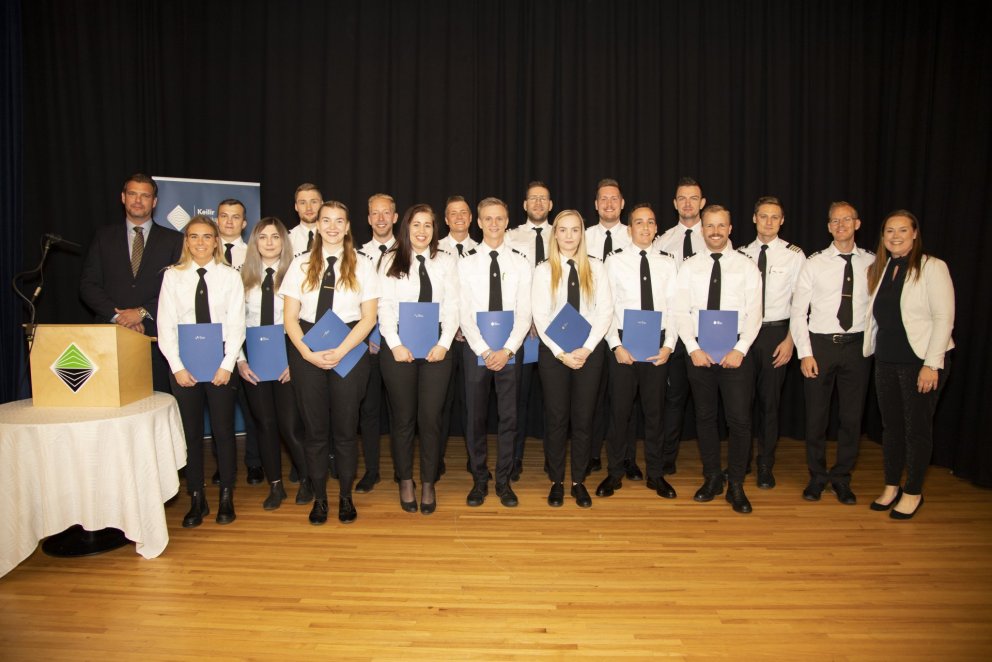 Brautskráning atvinnuflugnema