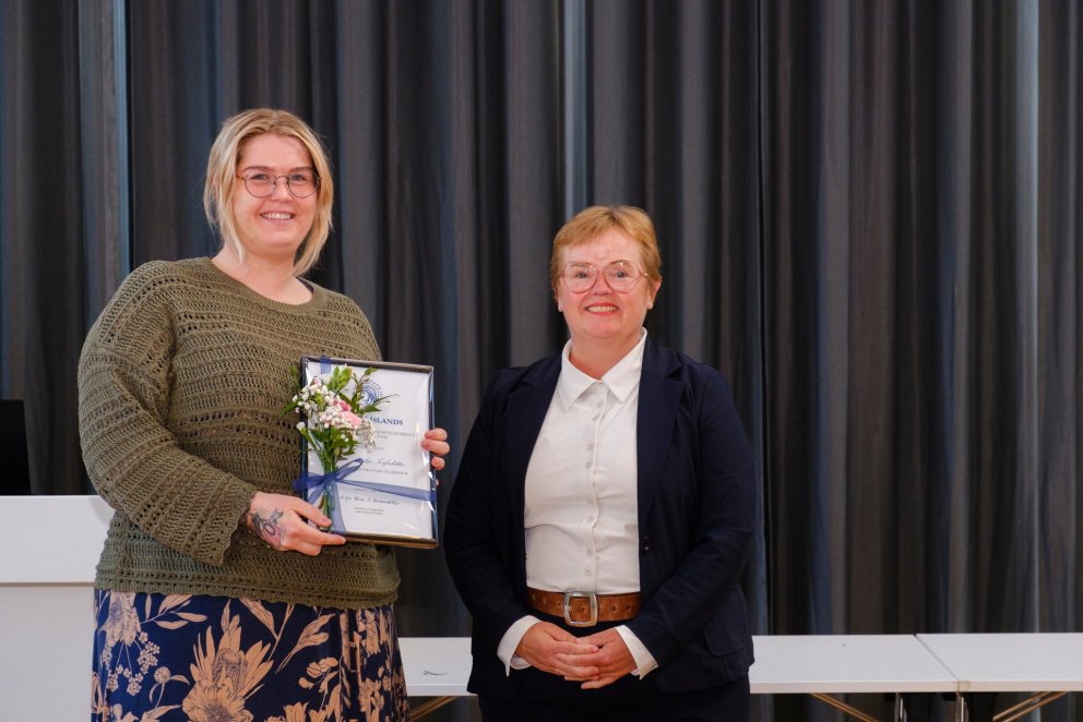Telma Aníka Torfadóttir og Silja Bára R. Ómarsdóttir, rektor Háskóla Íslands. Ljósmynd: Kristinn Ing&hellip;