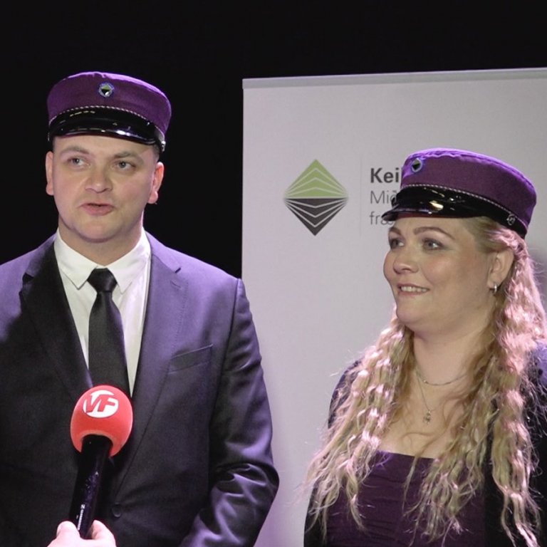 Hjón saman í námi á Háskólabrú eftir tuttugu ára hlé á skólagöngu