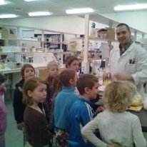 Efnafræðitilraunir með Dan