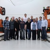 Hluti af útskriftarhóp tæknifræðináms Keilis 2012